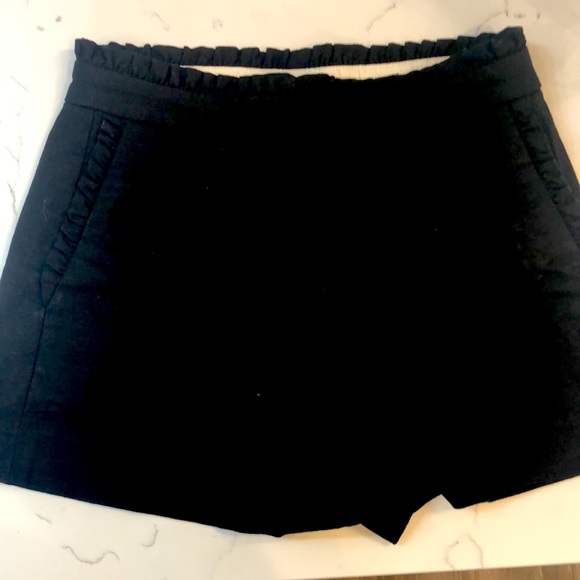 J.Crew Ruffled Shorts - Picture 2 of 6